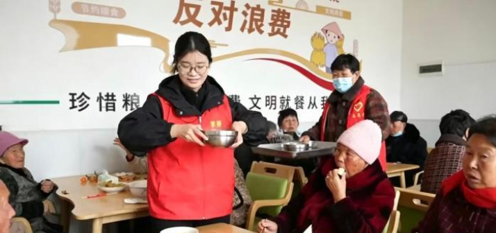 河南双轨拓岗稳就业 青年下沉基层觅新机